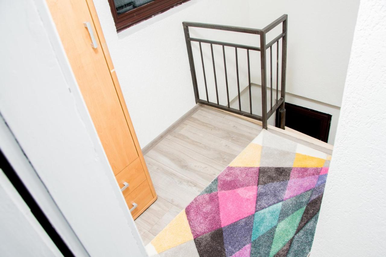 Vikend Kuca Escape Holiday home *