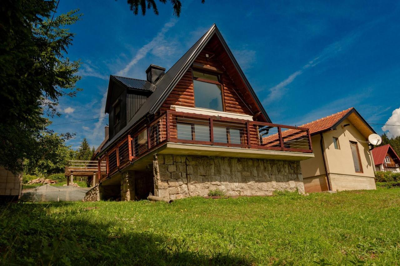 Vikend Kuca Escape * Pale